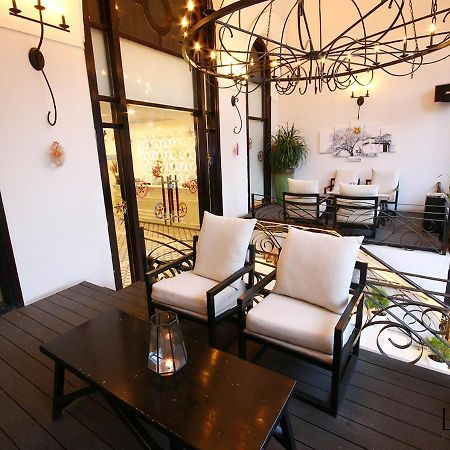 Le House Boutique Hotel - 100M To The Beach Дананг Екстериор снимка
