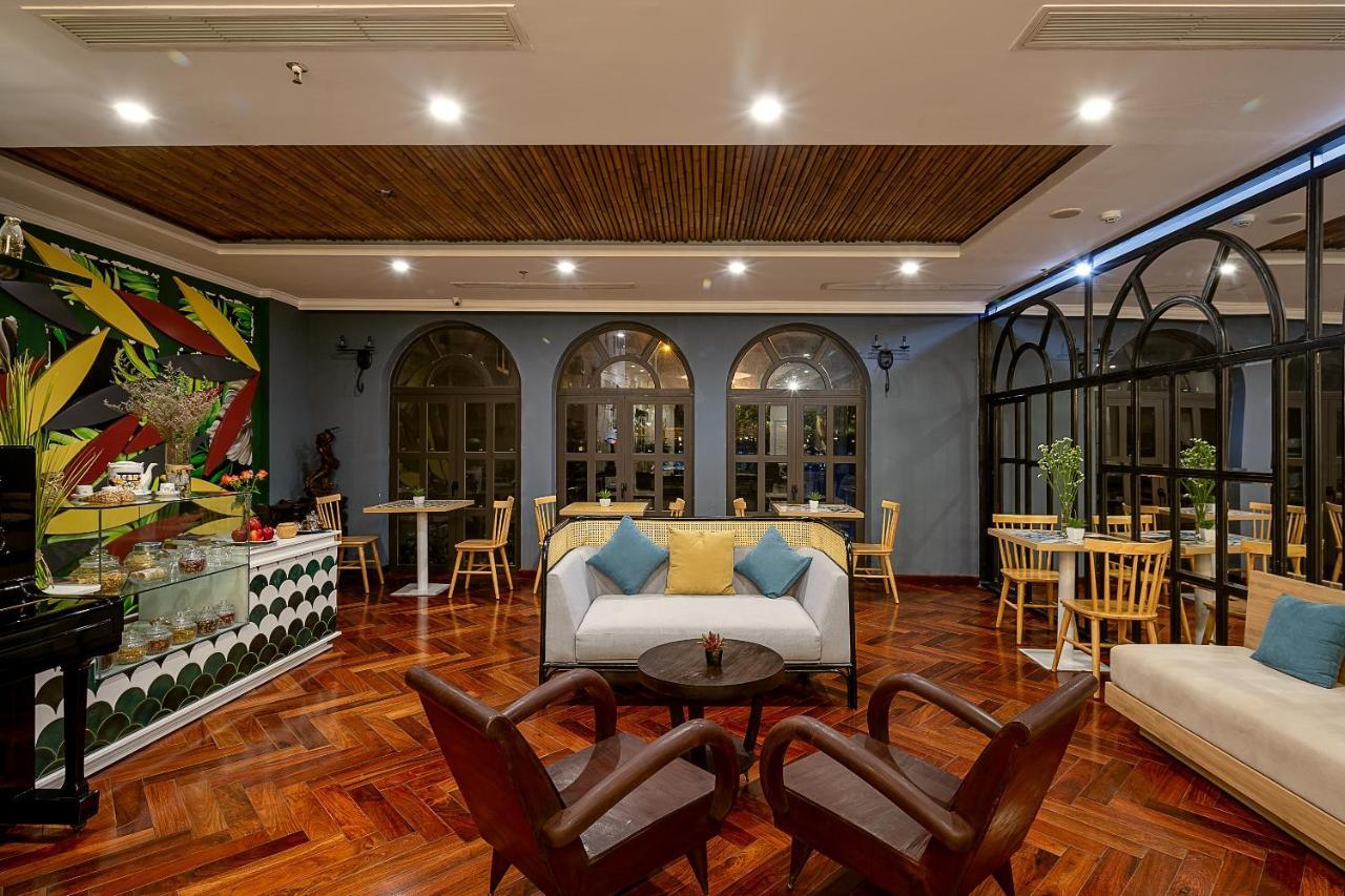 Le House Boutique Hotel - 100M To The Beach Дананг Екстериор снимка